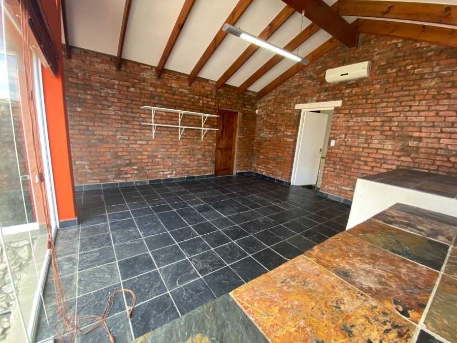 3 Bedroom Property for Sale in Reebok Western Cape